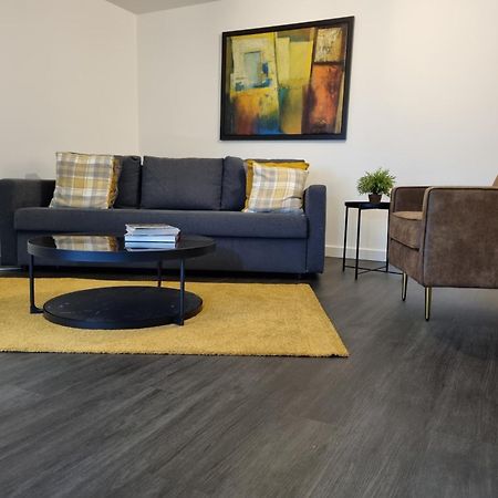 Spacious London Apartment 5 Min Walk To Leytonstone Underground Station And 5 Stops To Zone 1 Exteriör bild